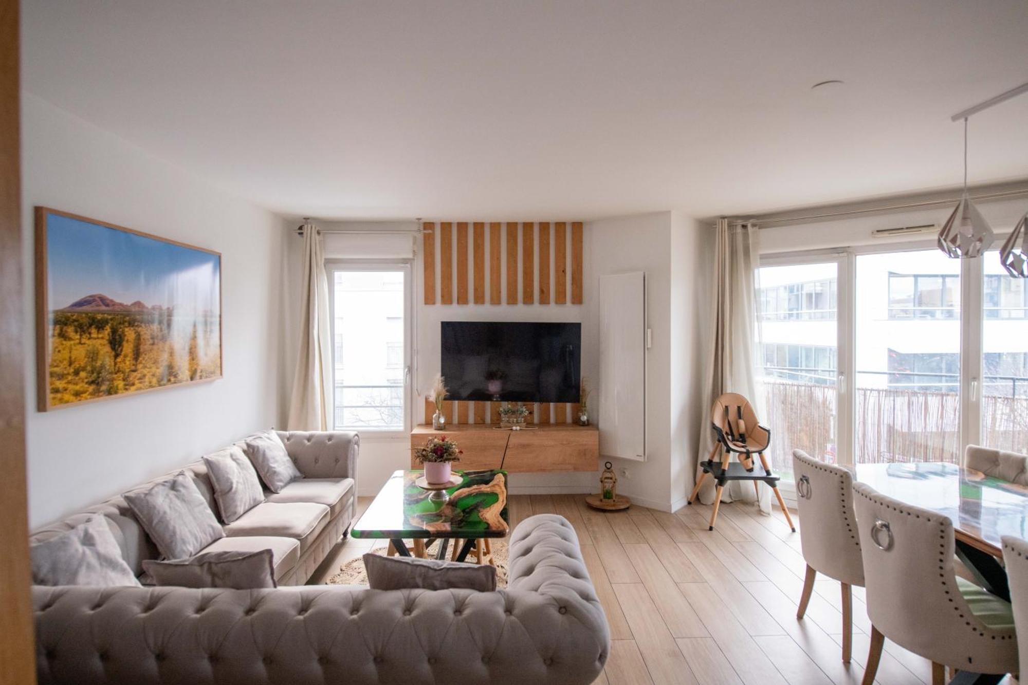 Elise De Roche Equipe Balcon Parking Rer B Apartment Ле Бурже Екстериор снимка